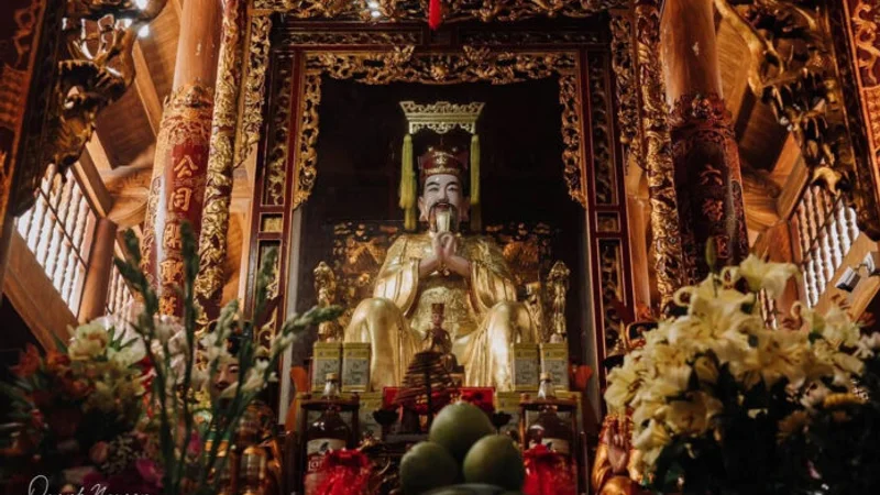 Đức Vua Cha Thoải Phủ